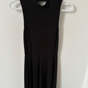 Garage Elegant Black Sleeveless Midi Dress